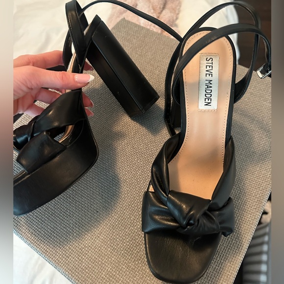 Steve Madden heels - Picture 2 of 4